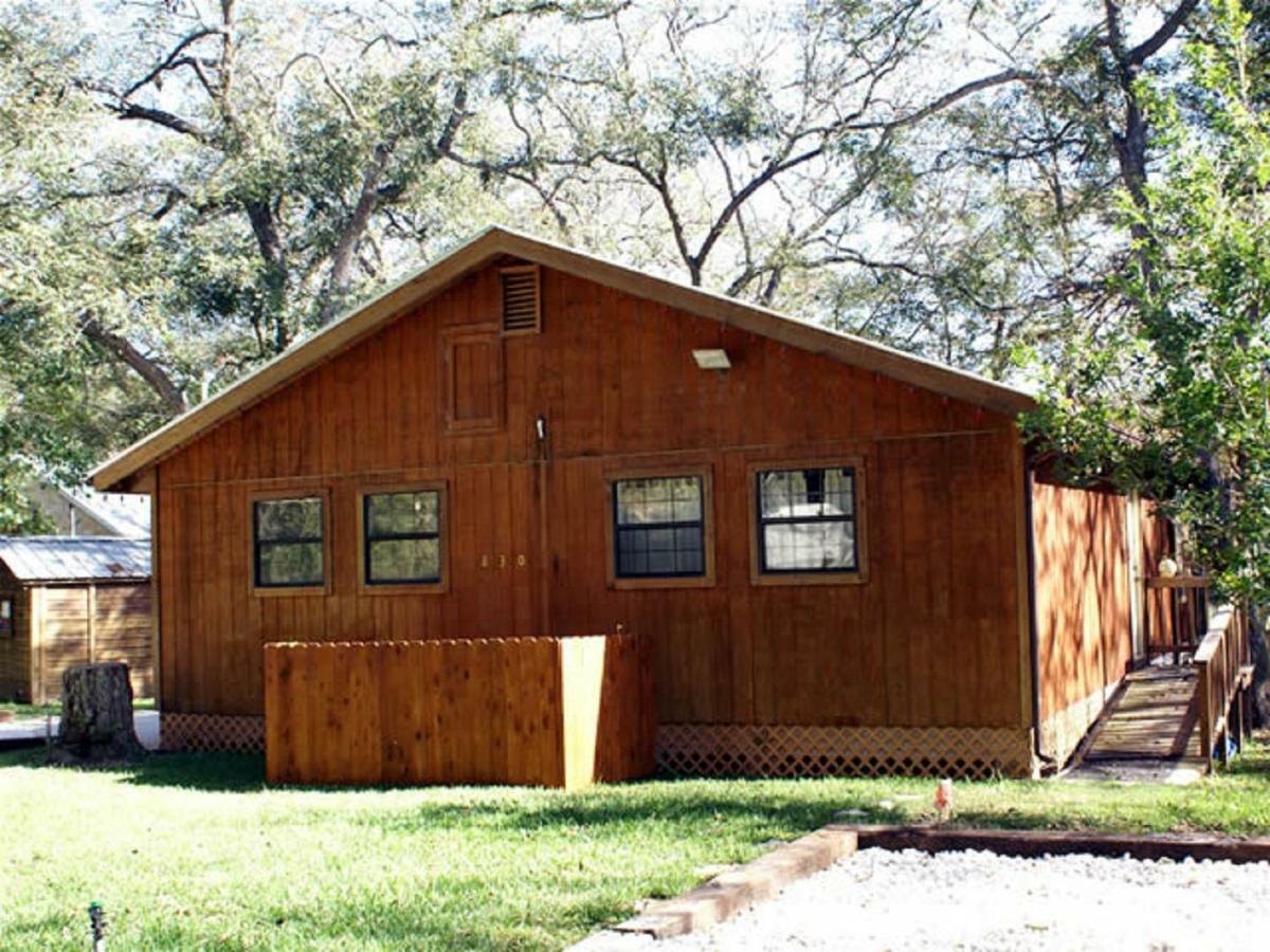 Rio Cancion On The Guadalupe - Cabin #1 Villa Second Crossing Екстериор снимка